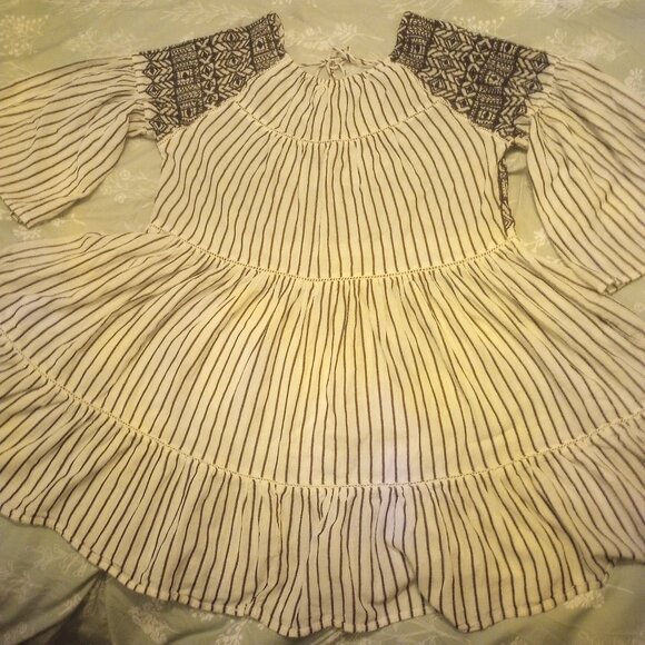 Free people Lola embroidered mini dress striped tier open back blk & wte M - Picture 10 of 11